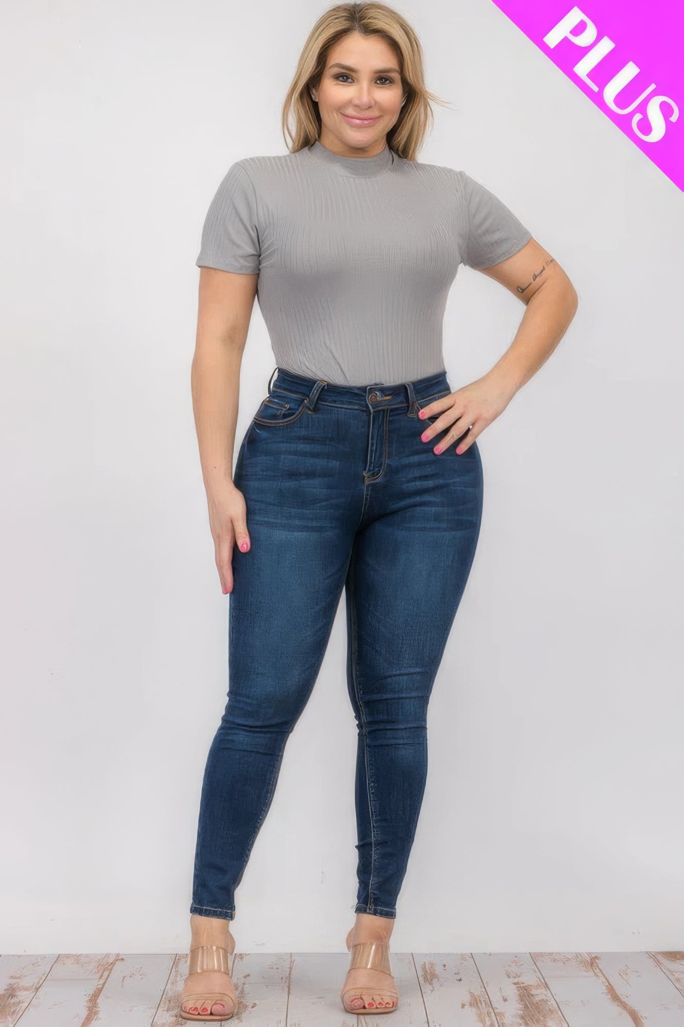 Plus Size Ribbed Short Sleeve Bodysuit