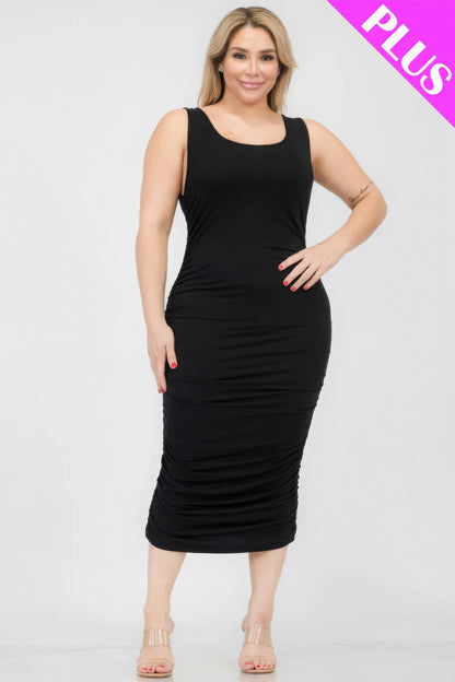 Plus Size Square Neck Ruched Bodycon Midi Dress